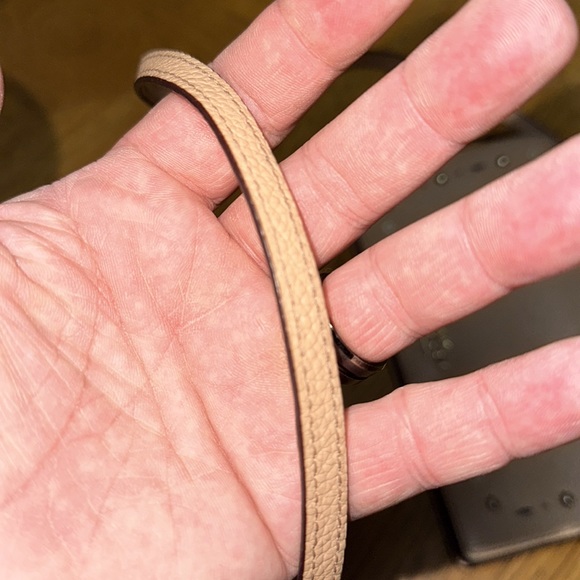 *RARE* COACH Tooled Leather Floral Foldover Crossbody/Clutch - Picture 7 of 16